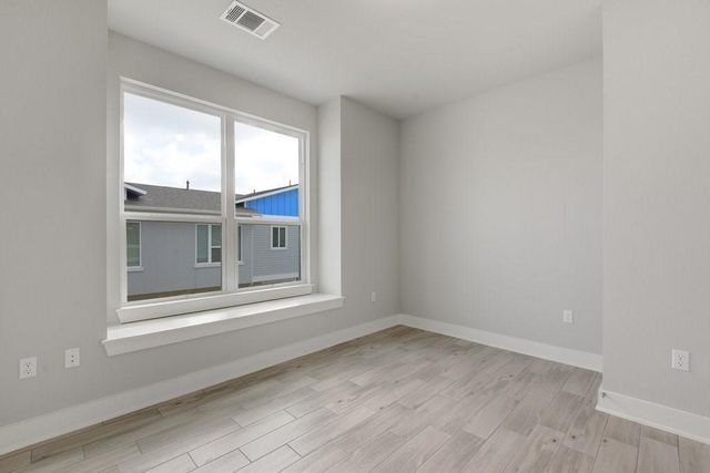 2017 Warely LN, Austin, TX 78741