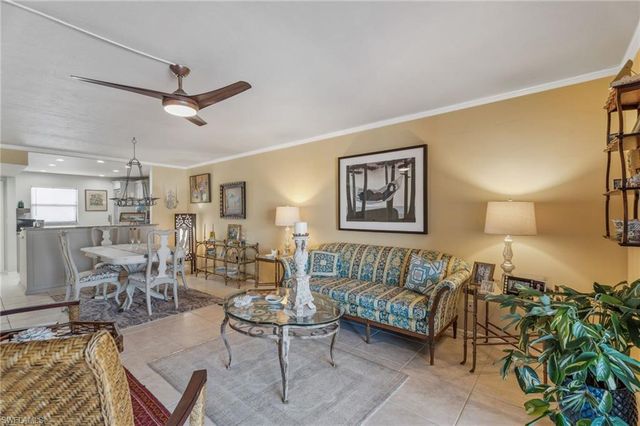 4538 SE 5th PL # 3, Cape Coral, FL 33904