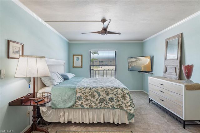 4538 SE 5th PL # 3, Cape Coral, FL 33904