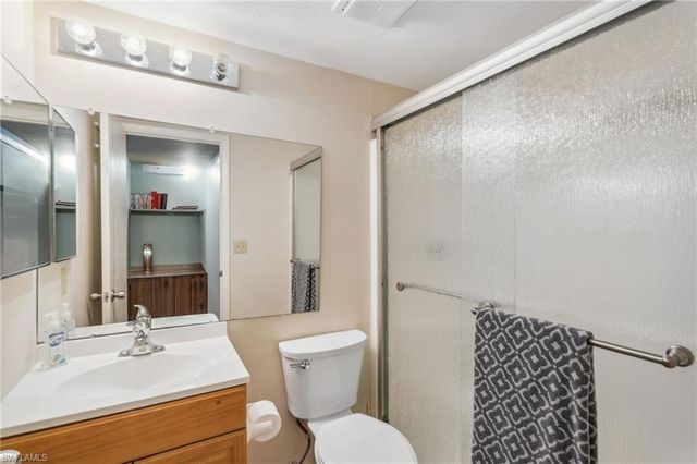 4538 SE 5th PL # 3, Cape Coral, FL 33904