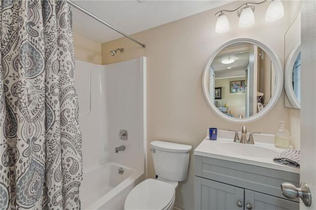 4538 SE 5th PL # 3, Cape Coral, FL 33904