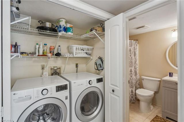 4538 SE 5th PL # 3, Cape Coral, FL 33904