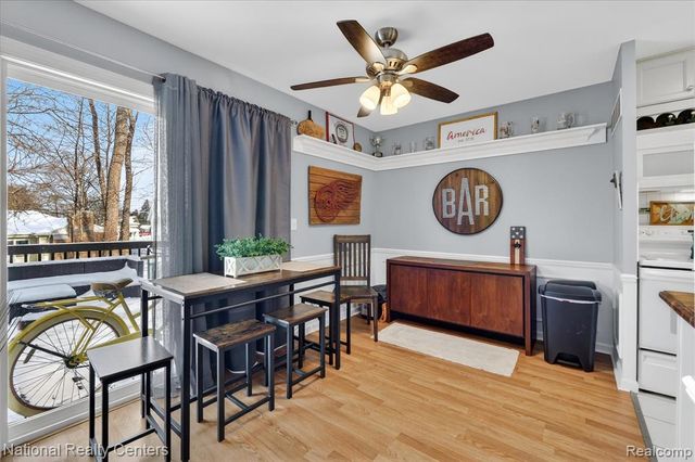 526 W Rockwell Street, Fenton, MI 48430