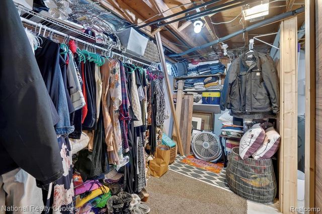 526 W Rockwell Street, Fenton, MI 48430