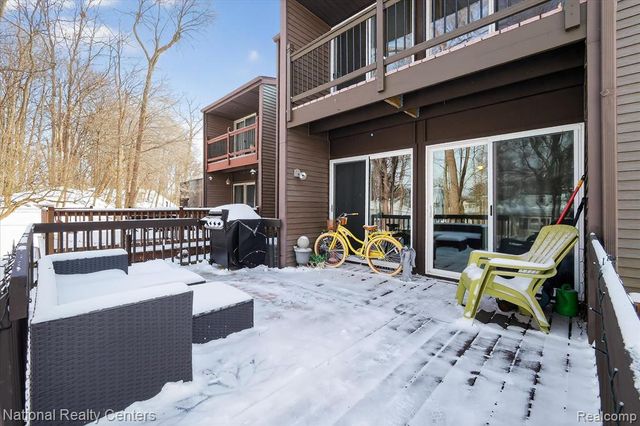 526 W Rockwell Street, Fenton, MI 48430