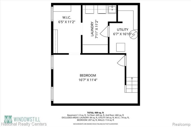 526 W Rockwell Street, Fenton, MI 48430