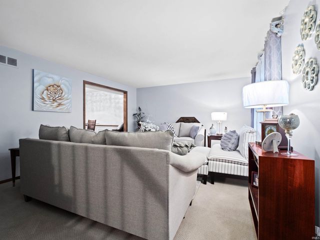 6926 Rockcroft Court, Fort Wayne, IN 46835
