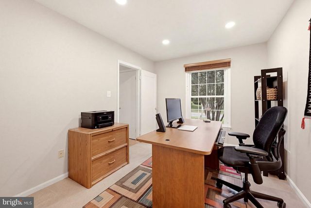 6003 QUEENSTON ST, Springfield, VA 22152