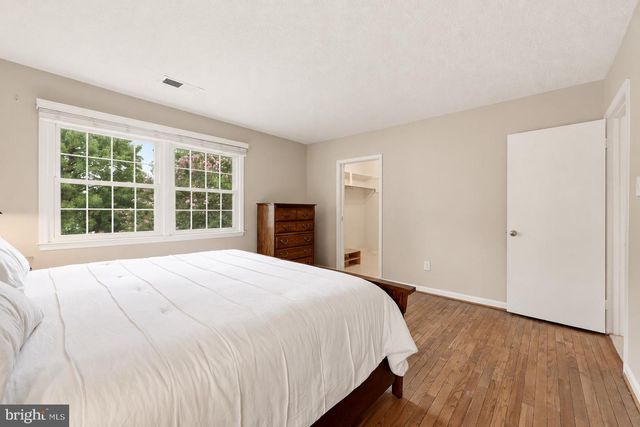 6003 QUEENSTON ST, Springfield, VA 22152