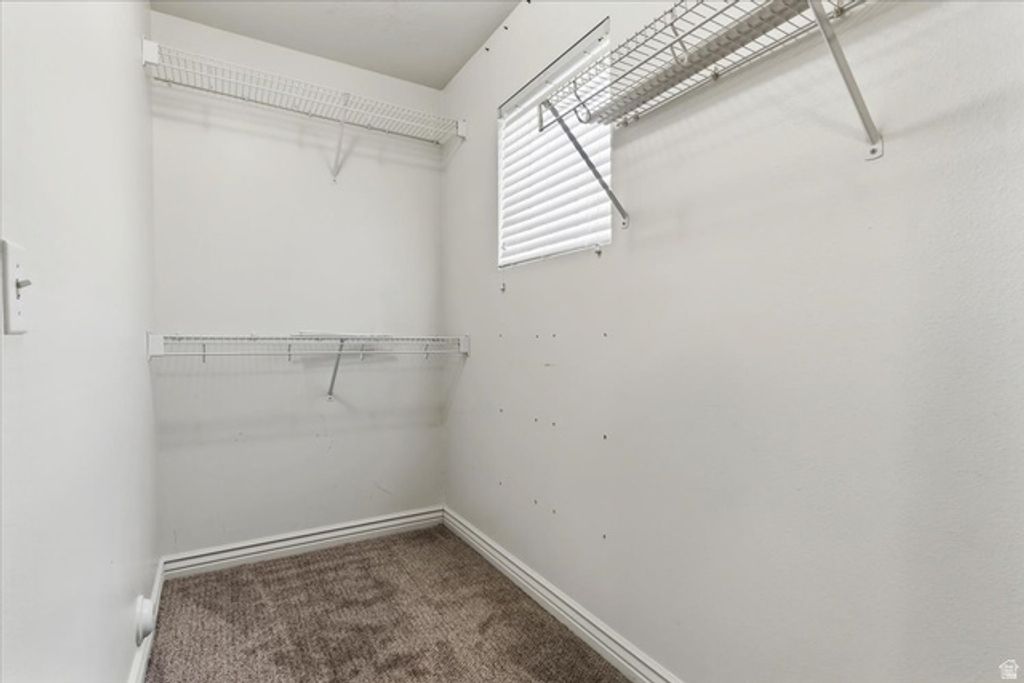 Image 16 of property listing at 11763 S CURRANT DR #101, South Jordan, UT 84009