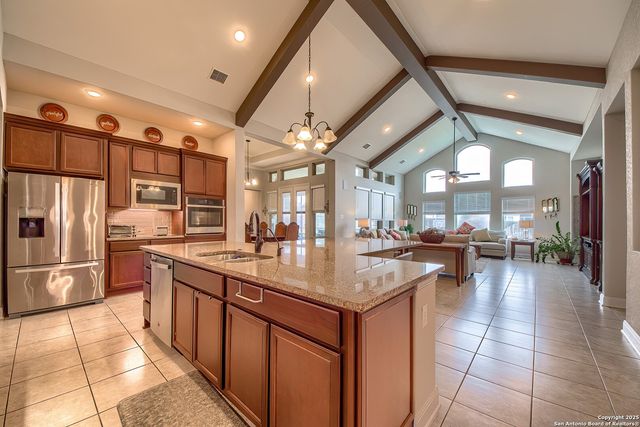 3209 Harvest Hill Blvd, Marion, TX 78124