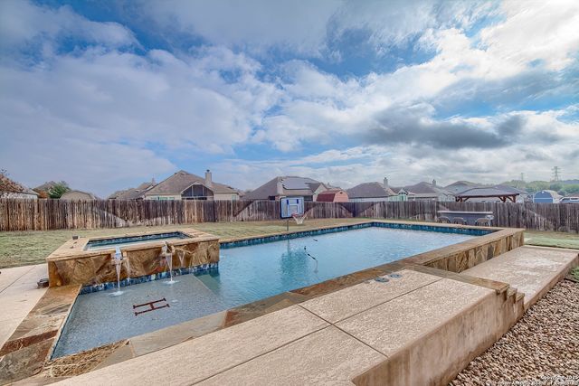 3209 Harvest Hill Blvd, Marion, TX 78124