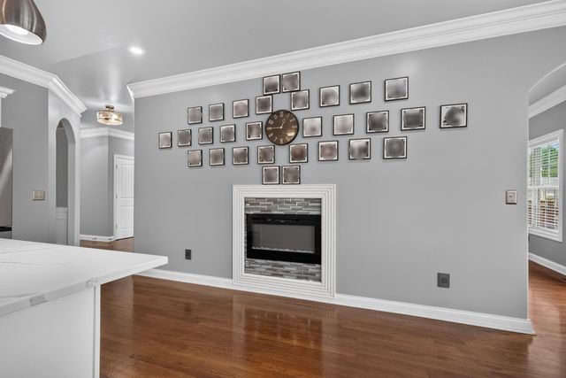 3225 Toll Gate Road, Lexington, KY 40509