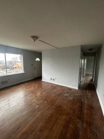 2508 Springhill DR, Roanoke, VA 24017