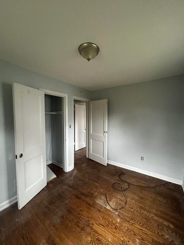 2508 Springhill DR, Roanoke, VA 24017
