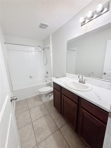 10241 STRAWBERRY TETRA DRIVE, Riverview, FL 33578