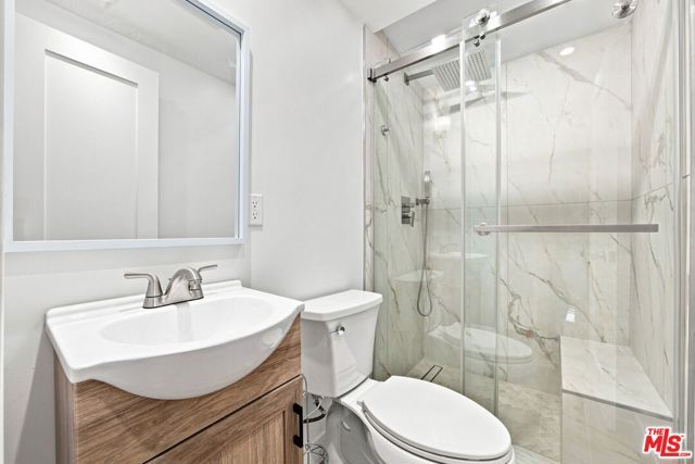 6848 Sylvia Avenue, Los Angeles, CA 91335