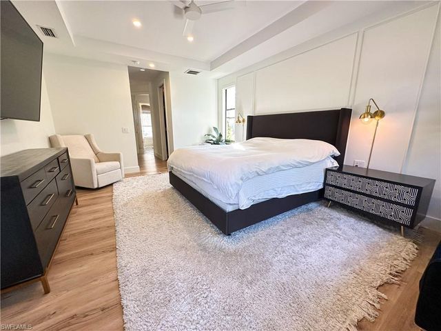 28360 Del Lago WAY, Bonita Springs, FL 34135