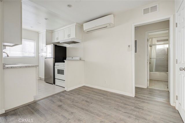 10204 Tujunga Canyon Boulevard 2, Tujunga, CA 91042