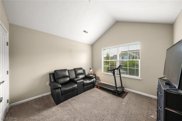 1930 Fairways Drive, Streetsboro, OH 44241