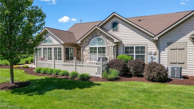 1930 Fairways Drive, Streetsboro, OH 44241