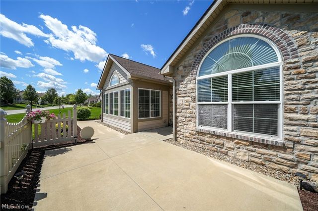 1930 Fairways Drive, Streetsboro, OH 44241