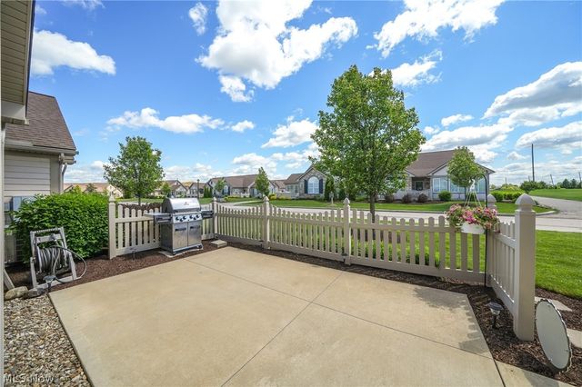 1930 Fairways Drive, Streetsboro, OH 44241