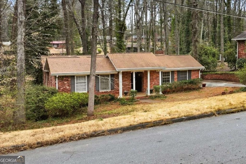 2897 Branchwood Drive, Atlanta, GA 30344 — exterior