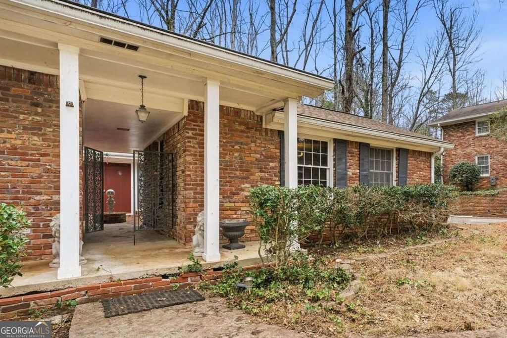 2897 Branchwood Drive, Atlanta, GA 30344 — photo 4