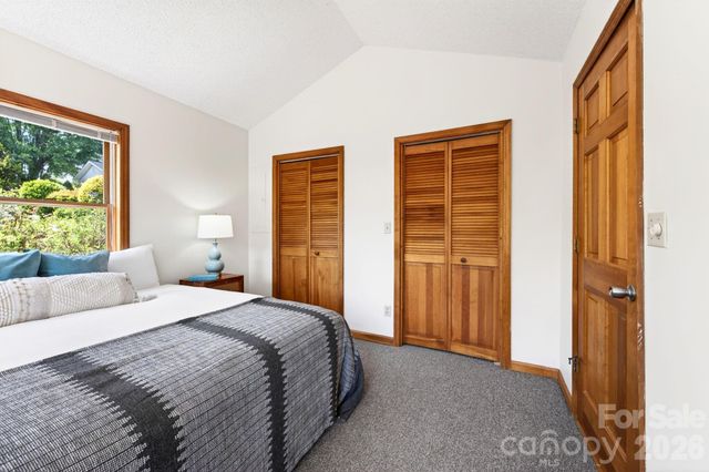 5 Johns Street, Asheville, NC 28806
