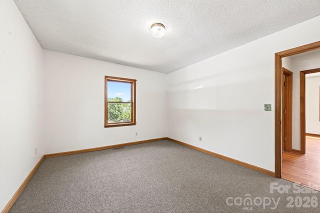 5 Johns Street, Asheville, NC 28806