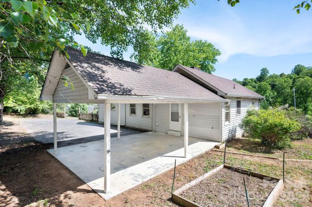 5 Johns Street, Asheville, NC 28806