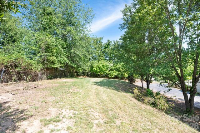 5 Johns Street, Asheville, NC 28806