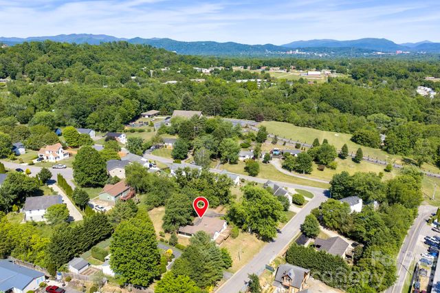 5 Johns Street, Asheville, NC 28806