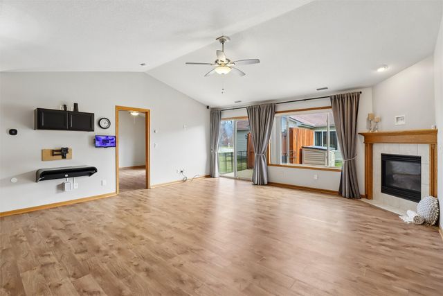 3003 SE Turnberry Drive, Ankeny, IA 50021