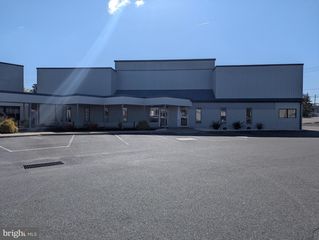 89-95 S West End Boulevard 106 & 107, Quakertown, PA 18951