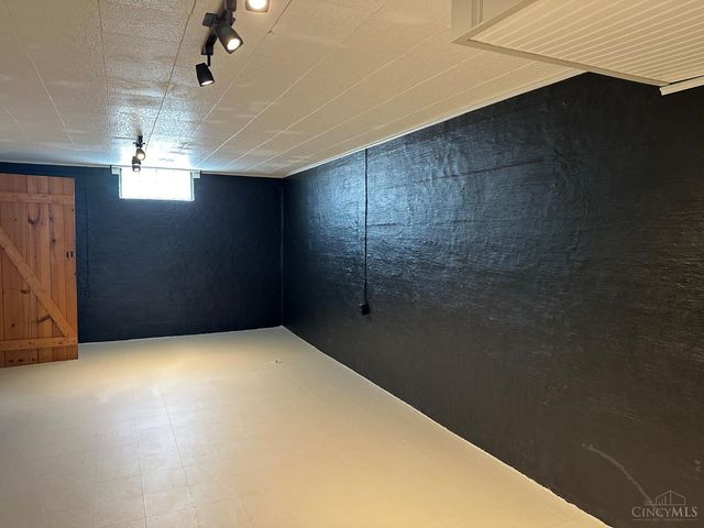 1317 Glenbrook Drive, Hamilton, OH 45013