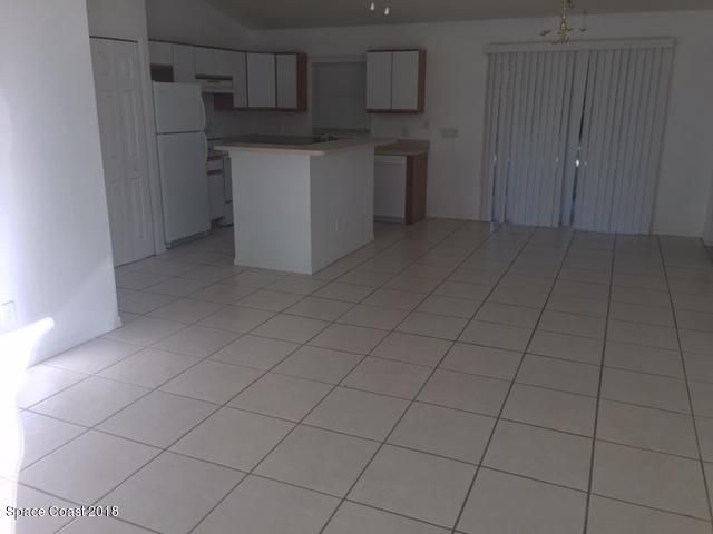 511 Jewell Street SE, Palm Bay, FL 32909