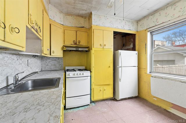 103-17 113th Street, Richmond Hill S., NY 11419