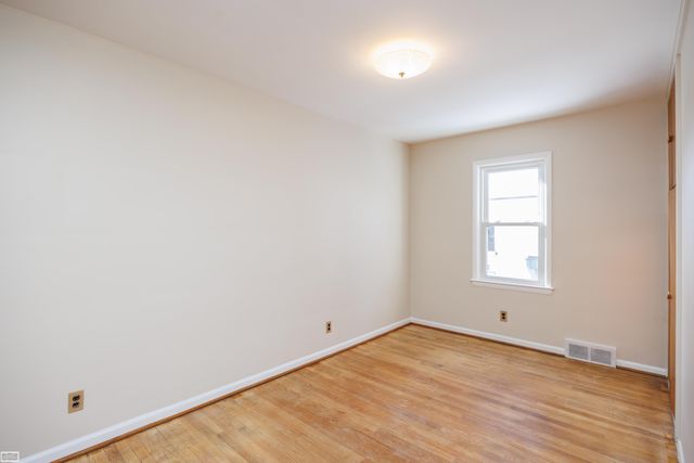 2403 Crooks Road, Royal Oak, MI 48073