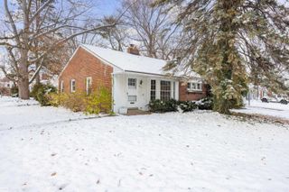 2403 Crooks Road, Royal Oak, MI 48073