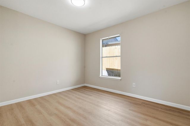 5728 Pinon Vista DR, Austin, TX 78724