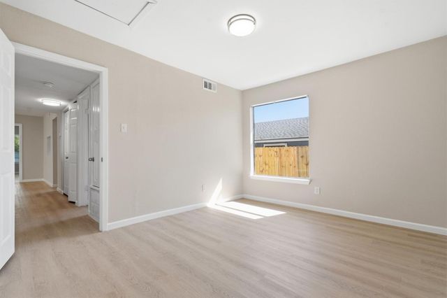 5728 Pinon Vista DR, Austin, TX 78724