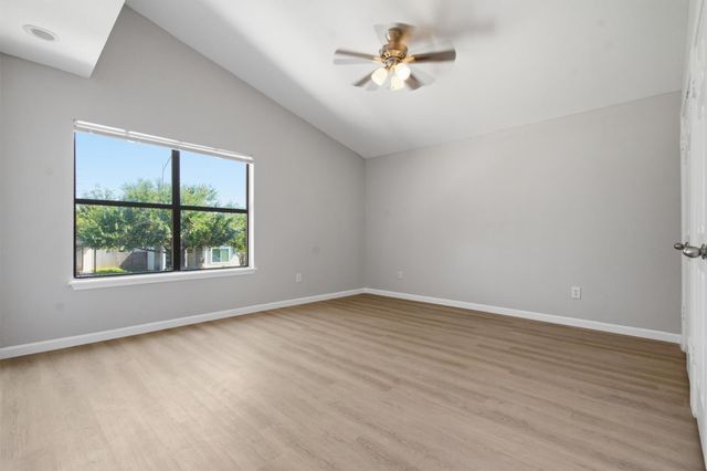 5728 Pinon Vista DR, Austin, TX 78724