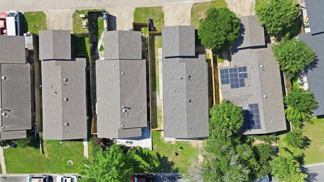 5728 Pinon Vista DR, Austin, TX 78724