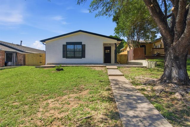 5728 Pinon Vista DR, Austin, TX 78724