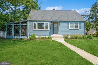 51 KENWOOD TER, Hamilton, NJ 08610