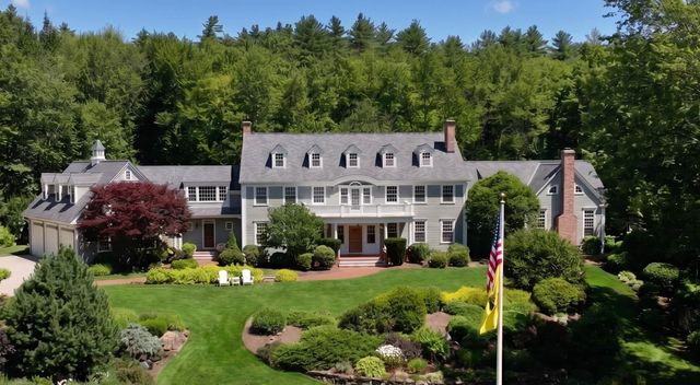 373 Lakeshore Drive, New London, NH 03257