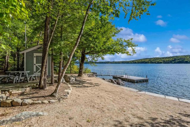 373 Lakeshore Drive, New London, NH 03257