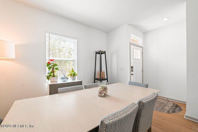 281 ANNIES Place, Jacksonville, FL 32218